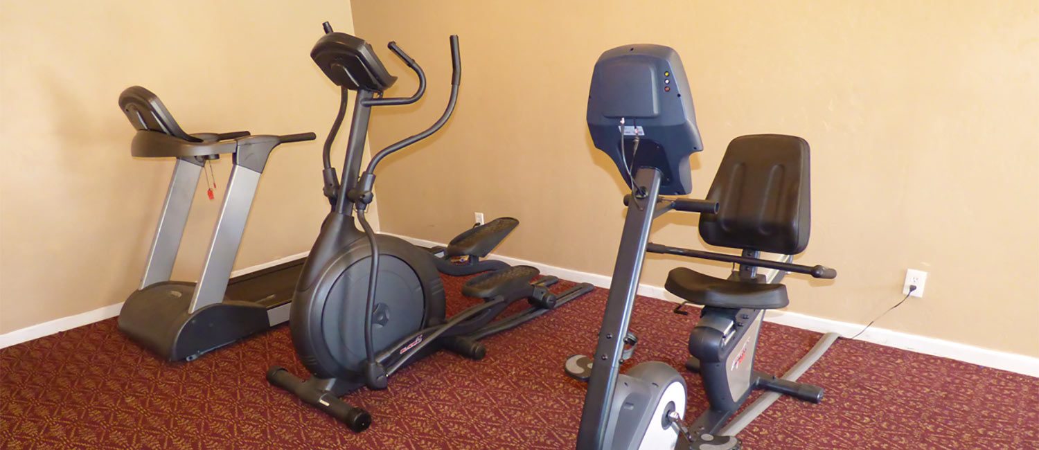 Fresno Hotel Fitness Center - Ramada Fresno North