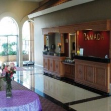 Ramada by Wyndham Fresno North - Our Friendly Staff Await