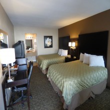 Ramada by Wyndham Fresno 2 Queen Beds Room